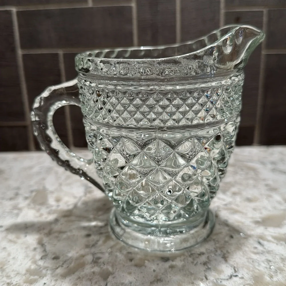 VINTAGE 1960’s~BEAUTIFUL COVERED SUGAR BOWL & CREAMER~ WEXFORD CLEAR PATTERN~G11